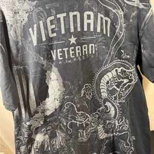 Gildan Vietnam Veteran Graphic Tee - Black